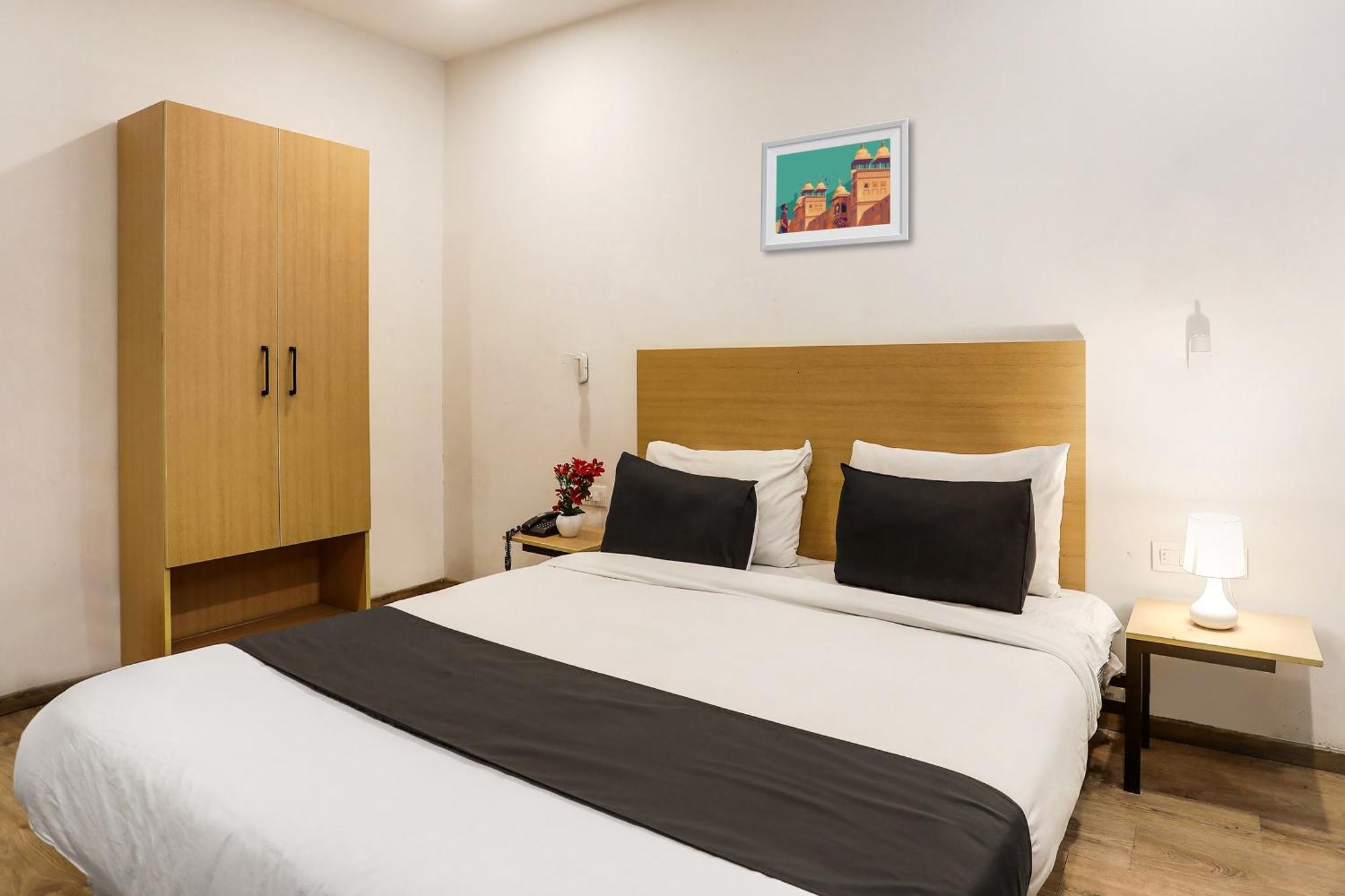 Townhouse Rajdhani Residency Sururnagar Εξωτερικό φωτογραφία