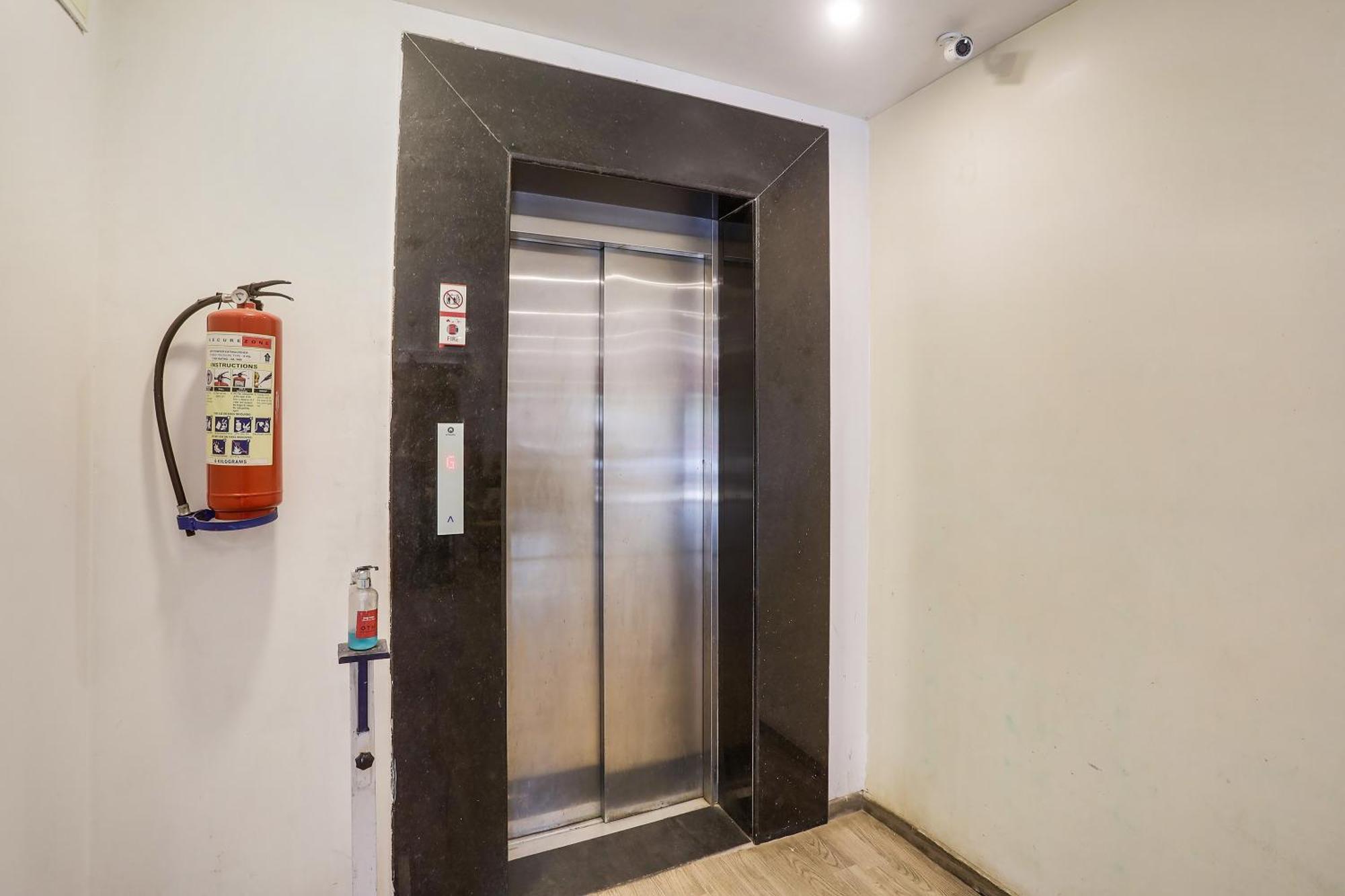 Townhouse Rajdhani Residency Sururnagar Εξωτερικό φωτογραφία
